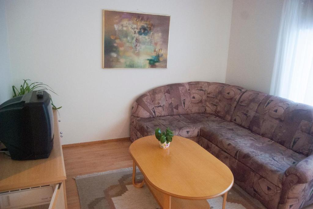 Hotel Nette Pärnu Habitación foto