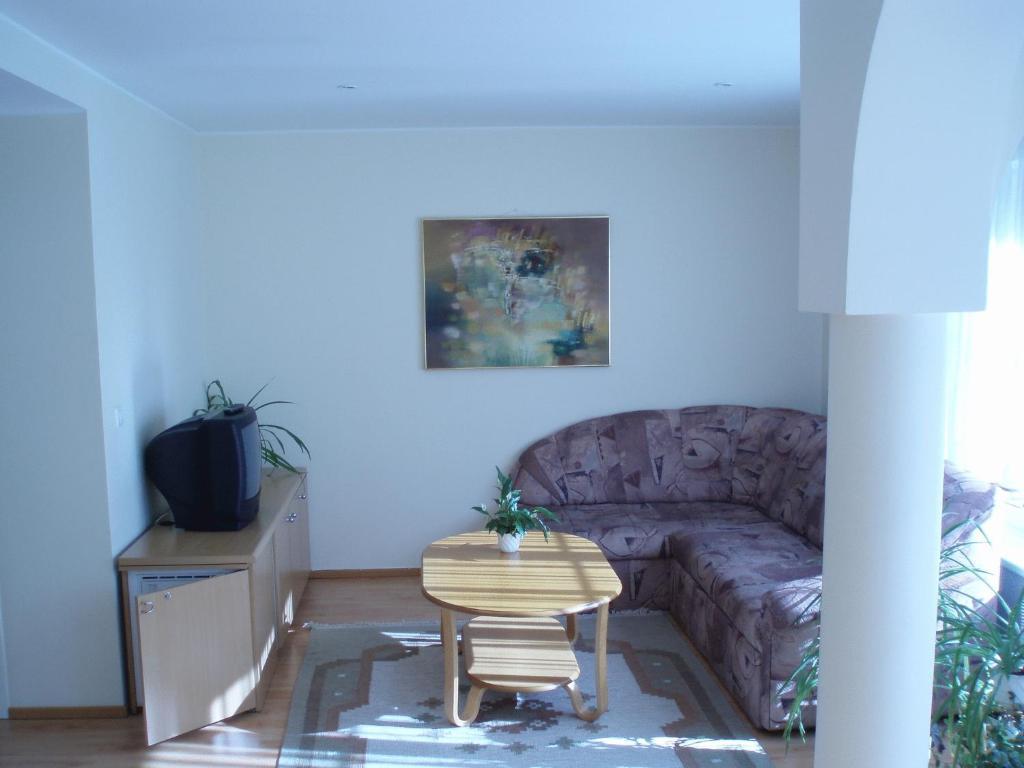 Hotel Nette Pärnu Habitación foto